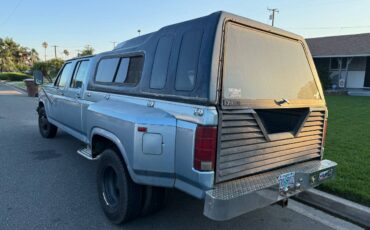 Ford-f350-super-duty-crew-cab-diesel-1985-blue-4