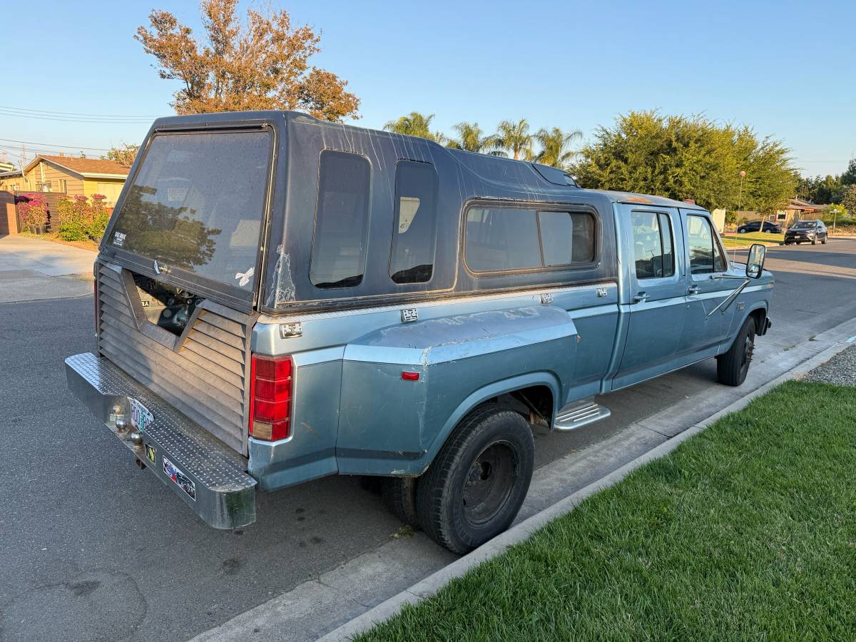Ford-f350-super-duty-crew-cab-diesel-1985-blue-6