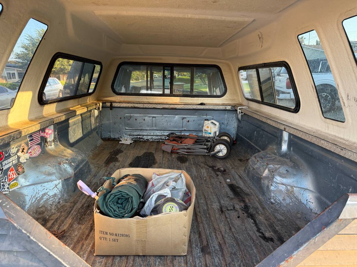 Ford-f350-super-duty-crew-cab-diesel-1985-blue-7