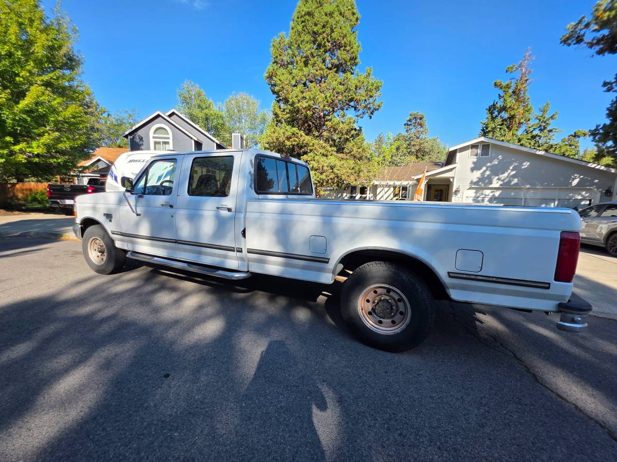 Ford-f350-super-duty-crew-cab-diesel-1995-white
