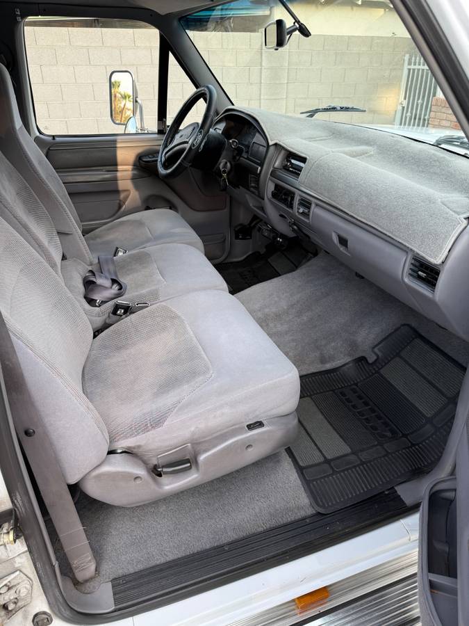 Ford-f350-super-duty-diesel-1995-white-8