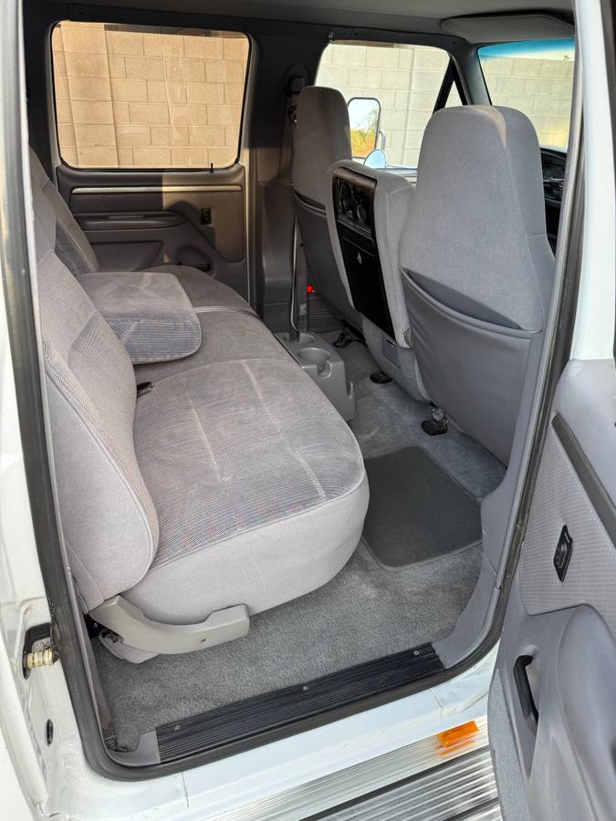 Ford-f350-super-duty-diesel-1995-white-9