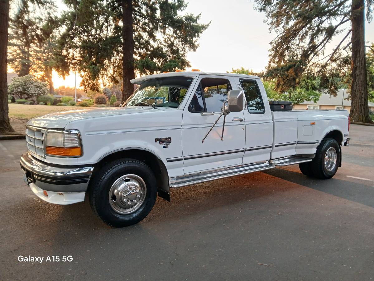 Ford-f350-super-duty-diesel-1995