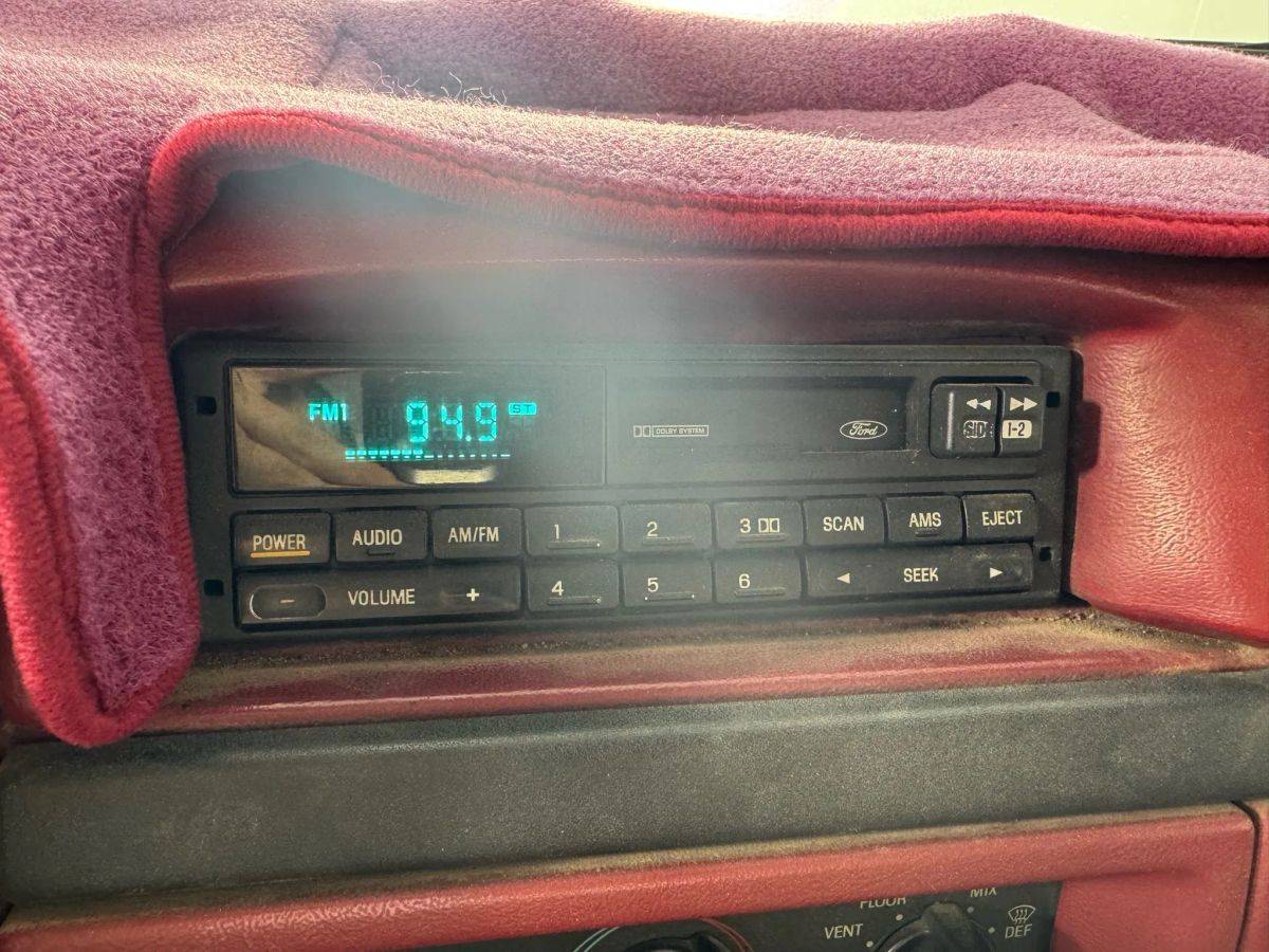 Ford-f350-super-duty-regular-cab-amp-chassis-die-1992-white-16