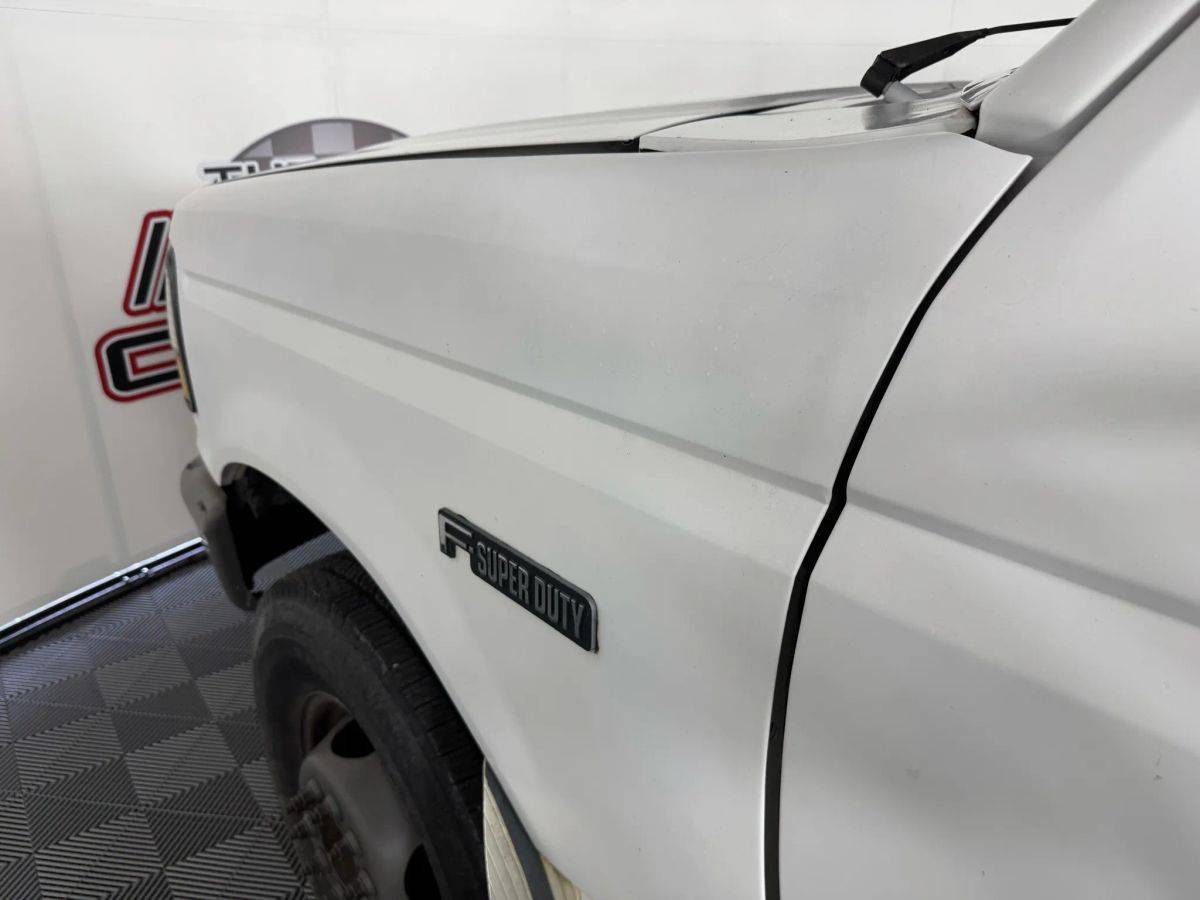 Ford-f350-super-duty-regular-cab-amp-chassis-die-1992-white-17