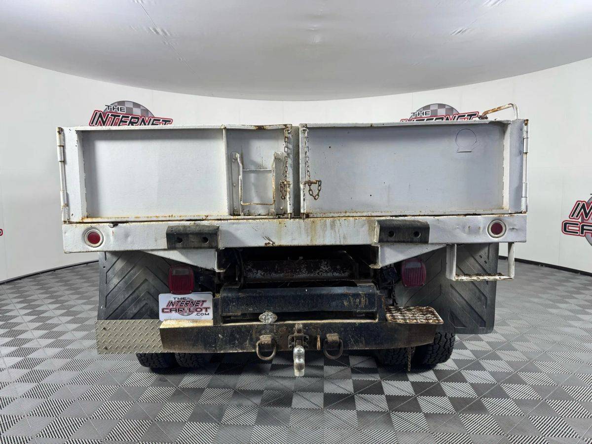 Ford-f350-super-duty-regular-cab-amp-chassis-die-1992-white-9