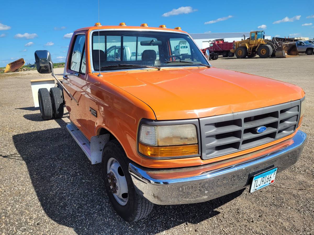 Ford-f350-xl-1994-orange-1