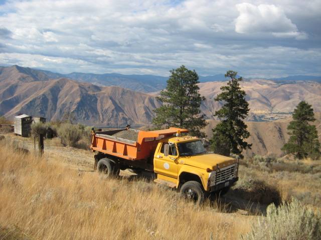 Ford-f600-1975-17