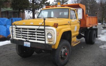 Ford-f600-1975