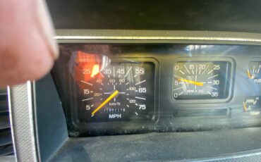 Ford-f700-diesel-1993-yellow-1