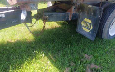 Ford-f8000-1989-white-1