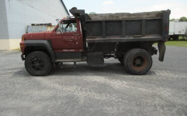 Ford-f8000-diesel-1985-red-3