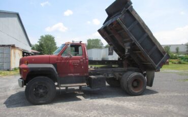 Ford-f8000-diesel-1985-red-4