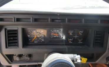 Ford-f850-diesel-1995-red-5