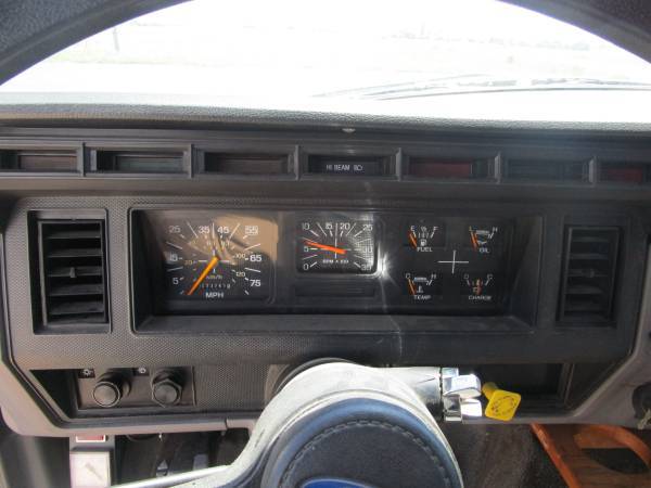 Ford-f850-diesel-1995-red-5