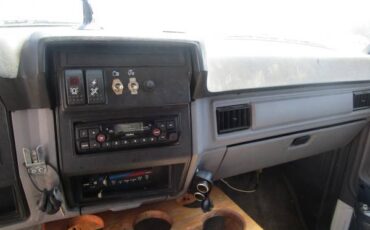 Ford-f850-diesel-1995-red-6