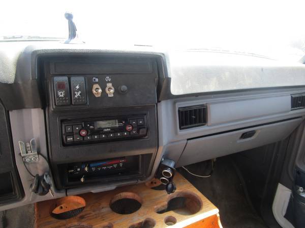 Ford-f850-diesel-1995-red-6