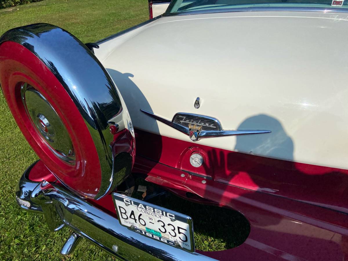 Ford-fairlane-1956-red-1