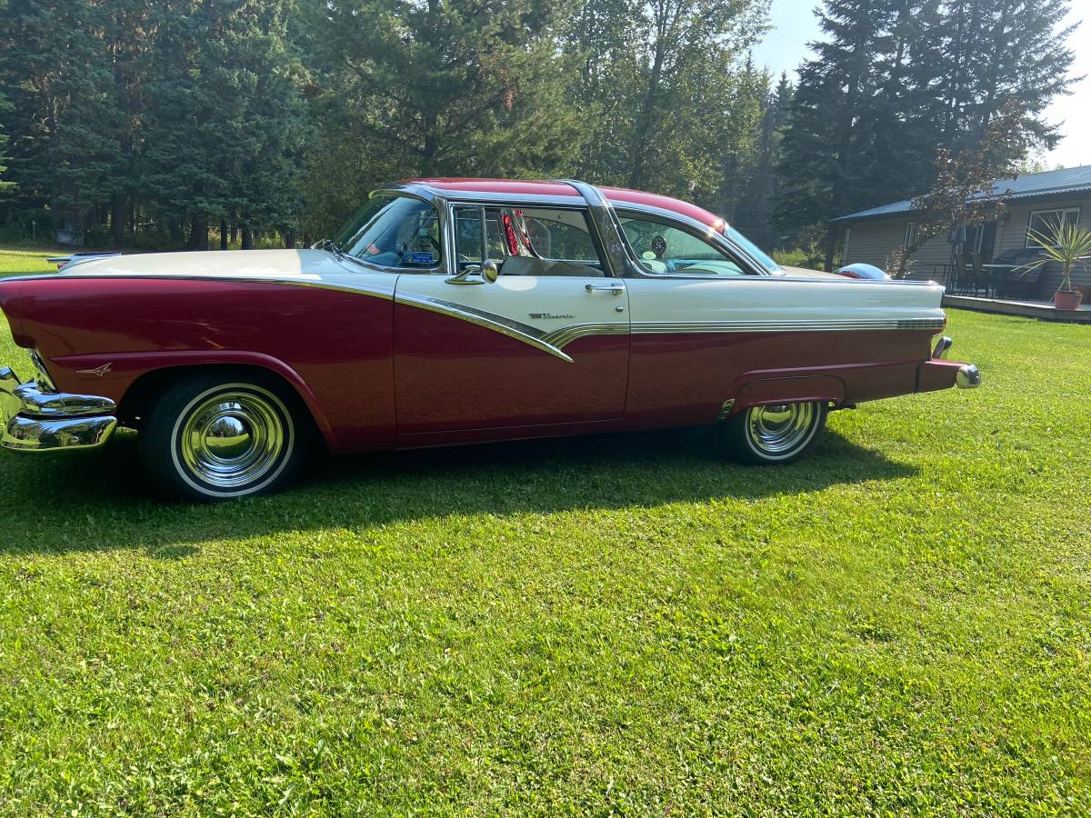 Ford-fairlane-1956-red-14