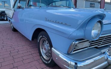 Ford-fairlane-1957-10