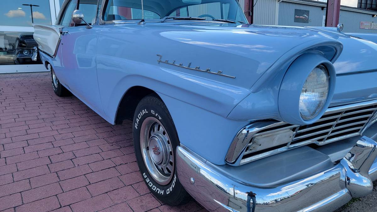 Ford-fairlane-1957-10