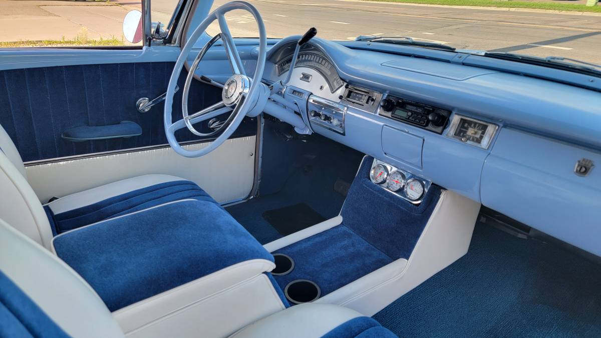 Ford-fairlane-1957-14