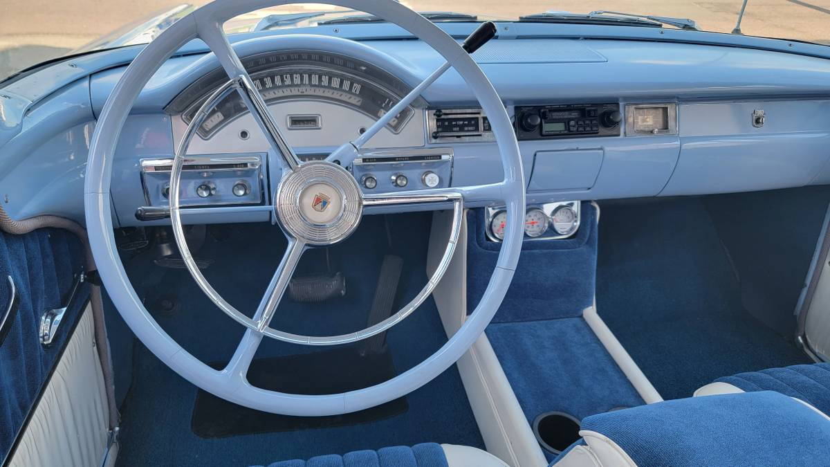 Ford-fairlane-1957-17