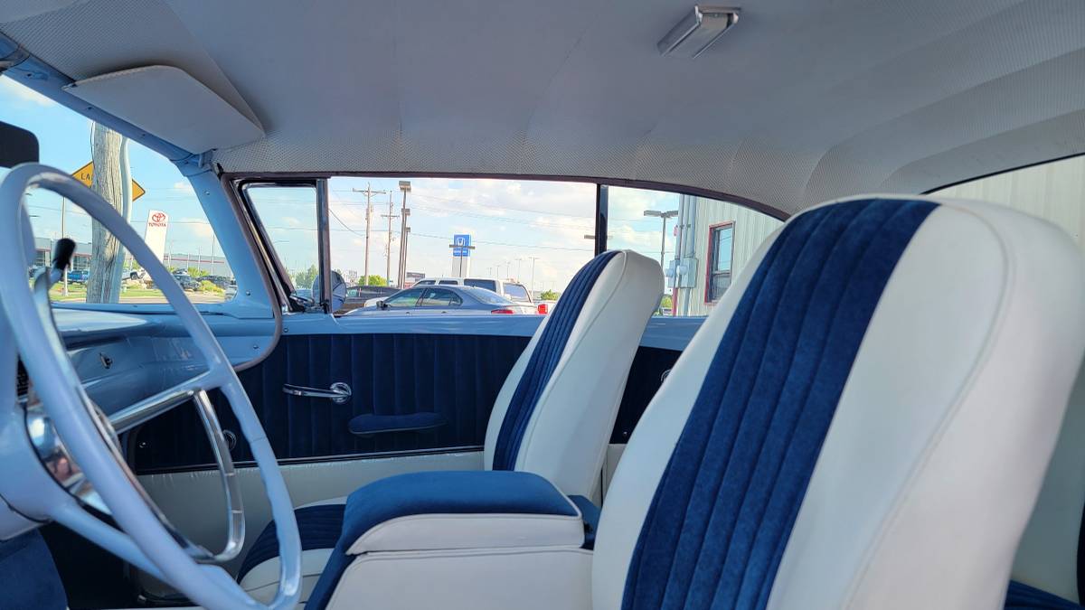 Ford-fairlane-1957-18