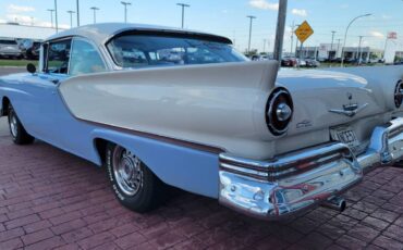 Ford-fairlane-1957-8