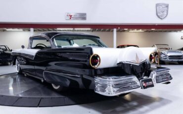 Ford-fairlane-1957-black-8