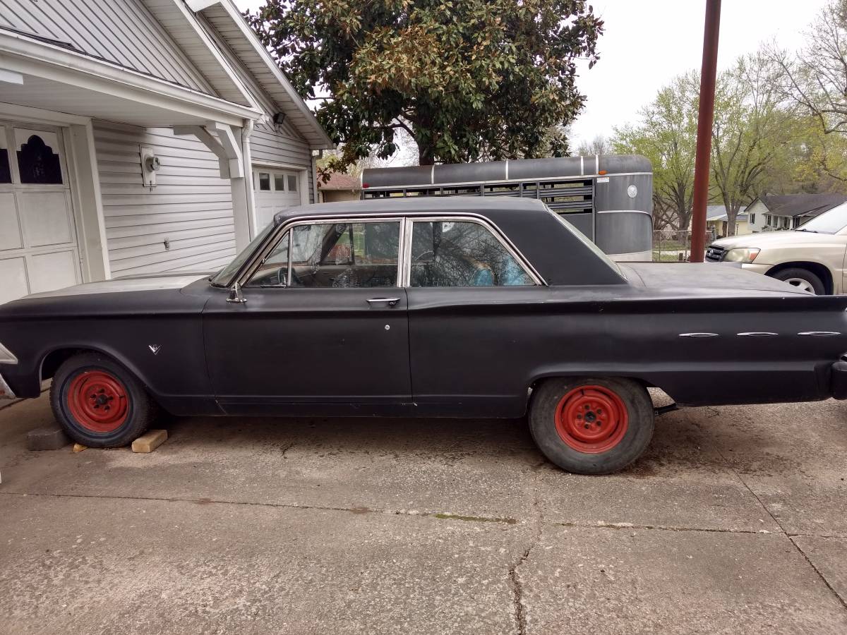 Ford-fairlane-1962-black