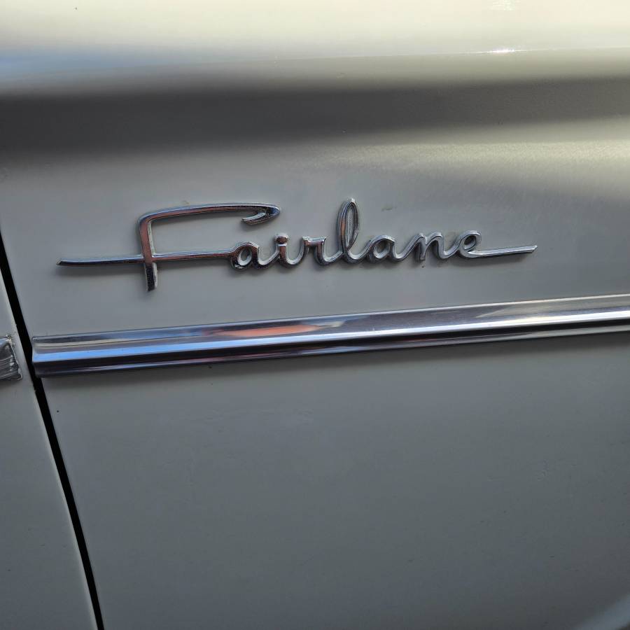 Ford-fairlane-1964-5