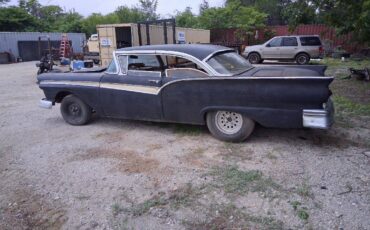 Ford-fairlane-500-1957-black-5
