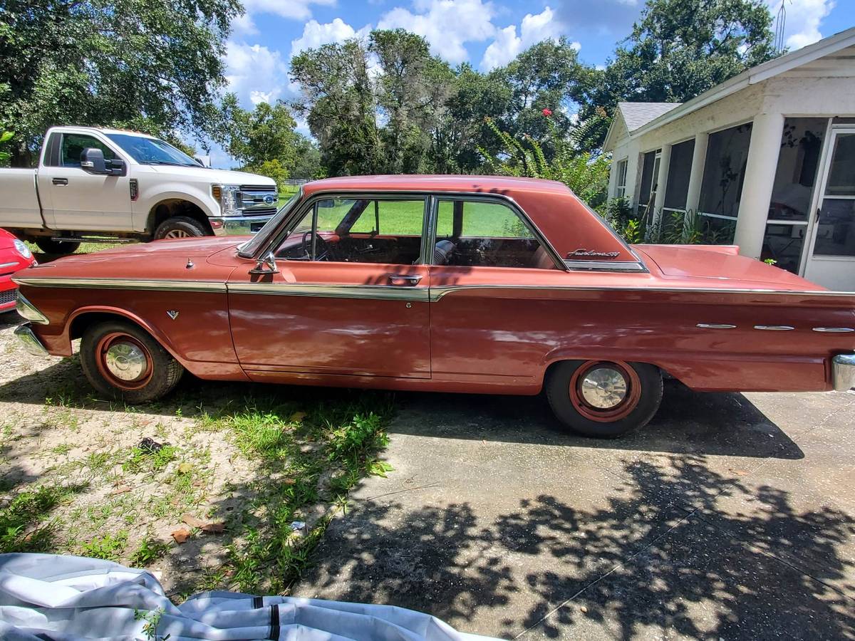 Ford-fairlane-500-1962-brown-3