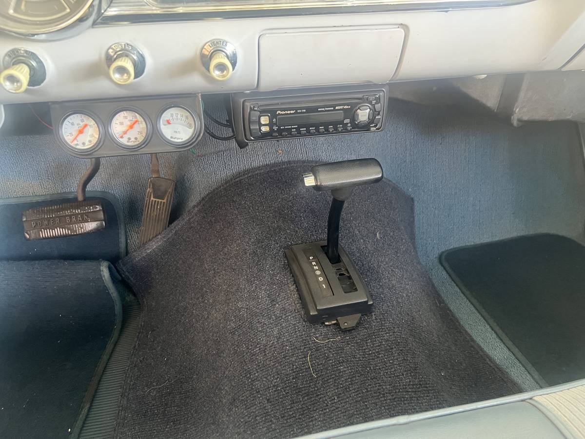 Ford-fairlane-500-1962-custom-4
