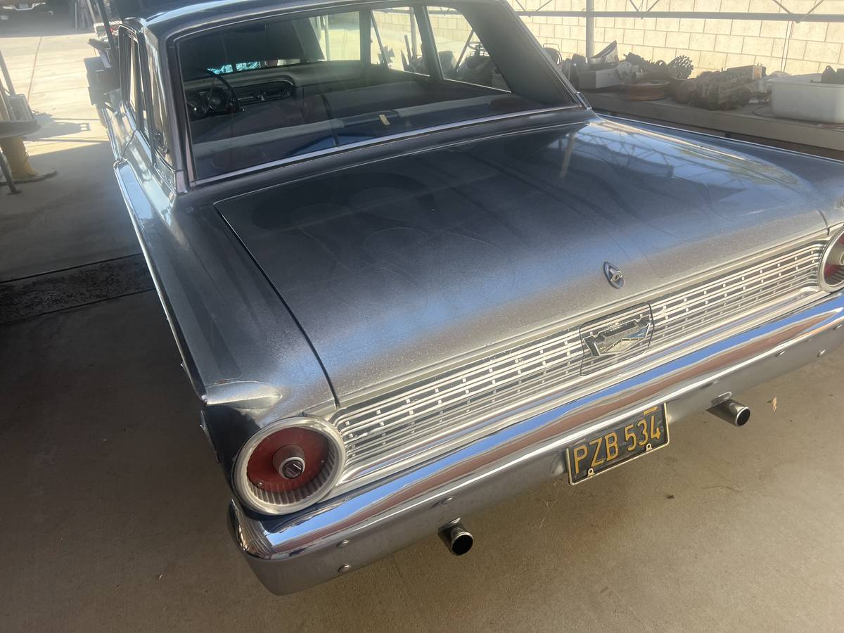 Ford-fairlane-500-1962-custom-6