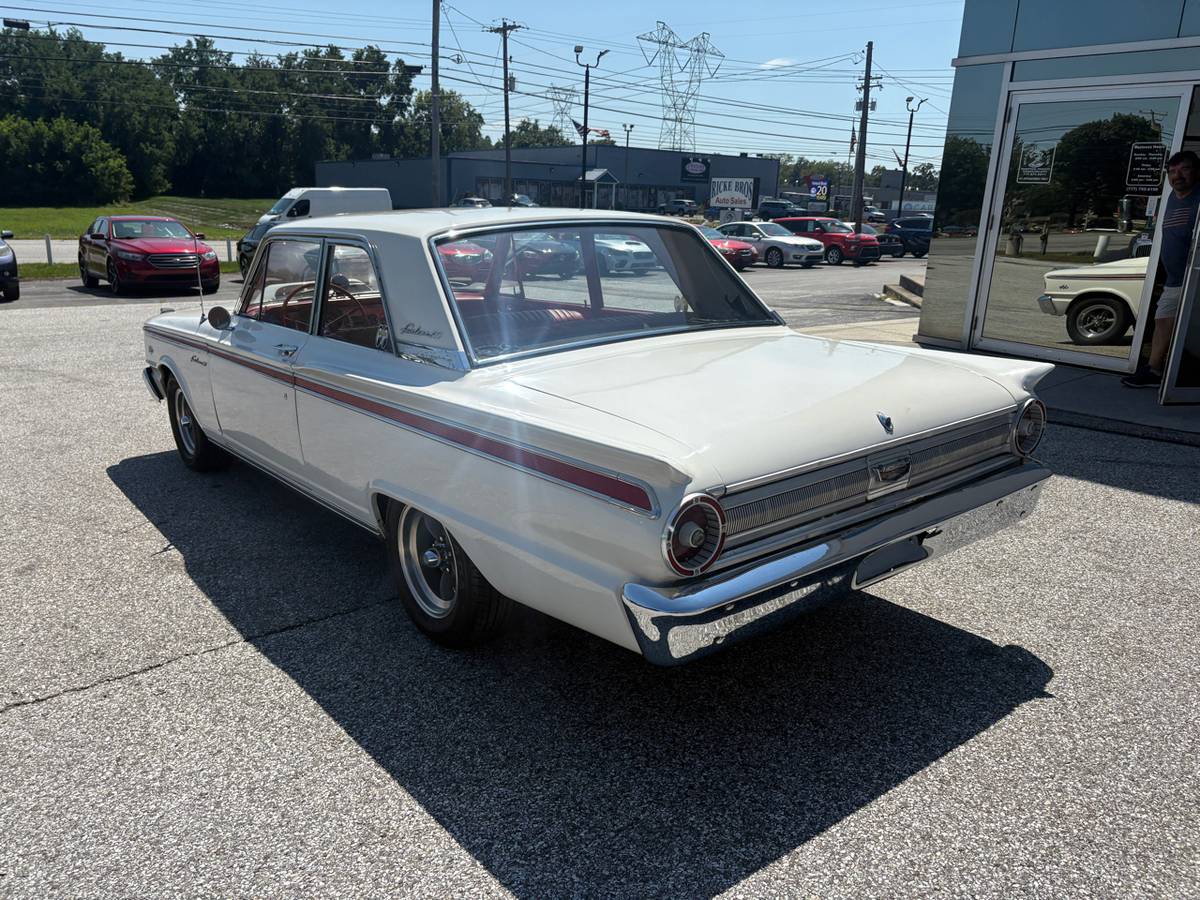 Ford-fairlane-500-1963-white-13
