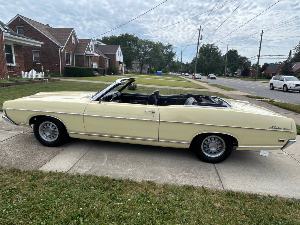 Ford-fairlane-500-1969-25