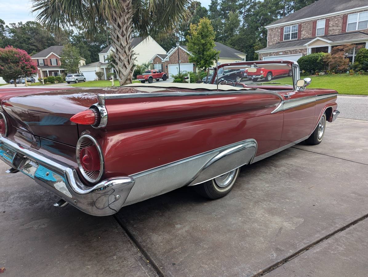 Ford-fairlane-convertible-1959-10