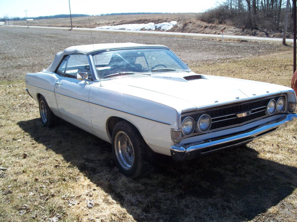 Ford-fairlane-convertible-1968-white-3