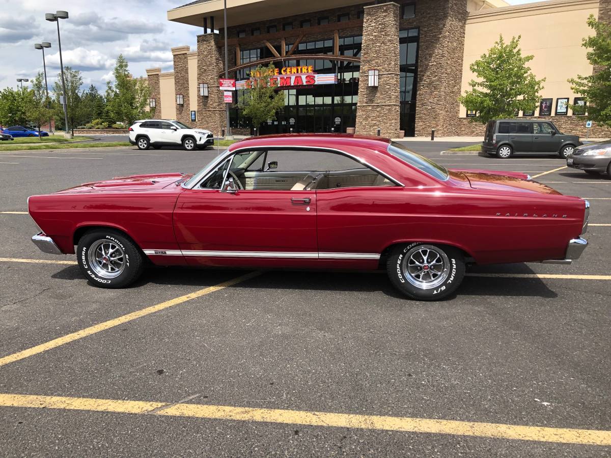 Ford-fairlane-gta-1967-red-12