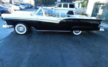 Ford-fairlane-sunliner-1957-black-15