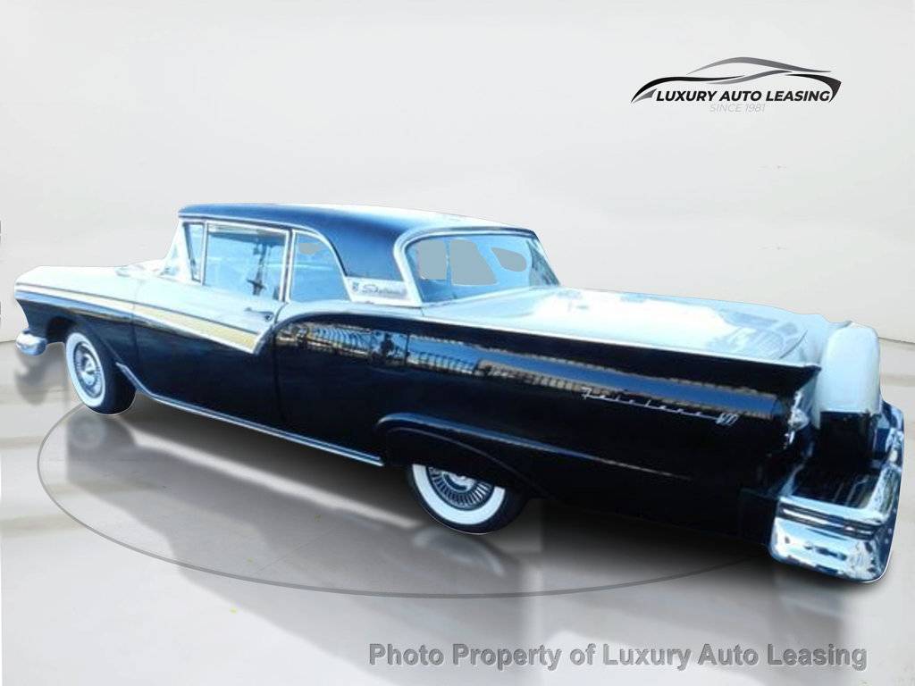 Ford-fairlane-sunliner-1957-black-3
