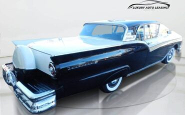 Ford-fairlane-sunliner-1957-black-5