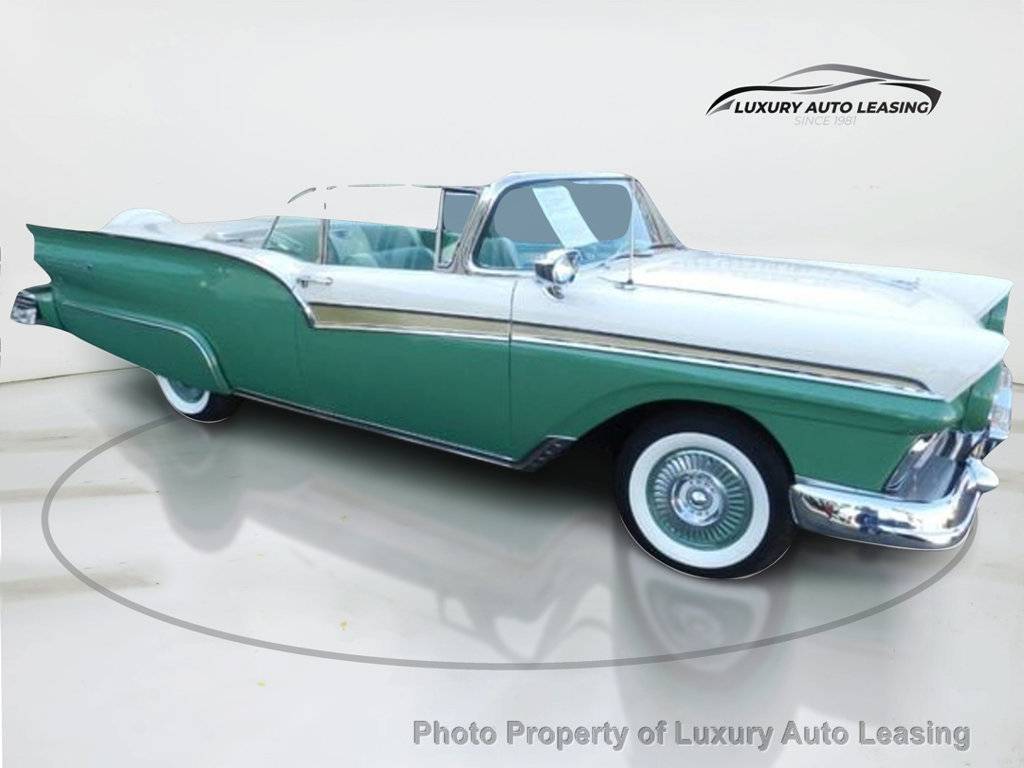 Ford-fairlane-sunliner-1957-green