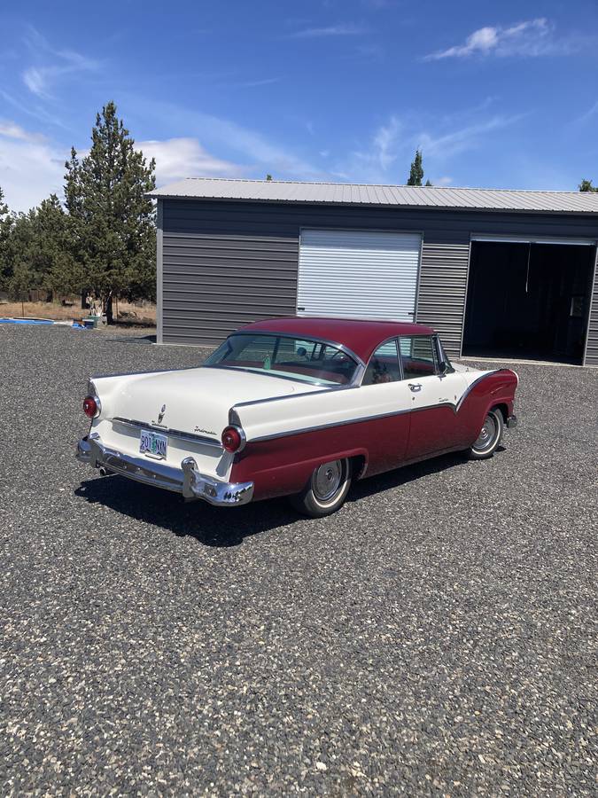 Ford-fairlane-victoria-1955-2