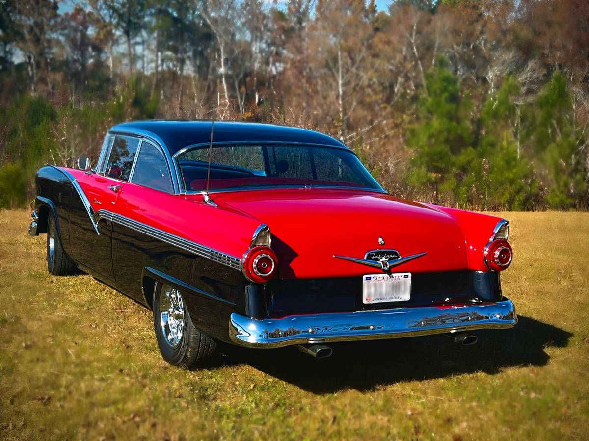 Ford-fairlane-victoria-1956-red-7