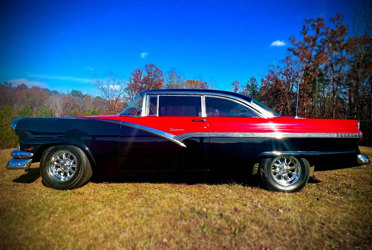 Ford-fairlane-victoria-1956-red-9