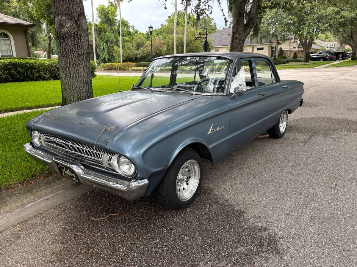 Ford-falcon-1961-blue-1
