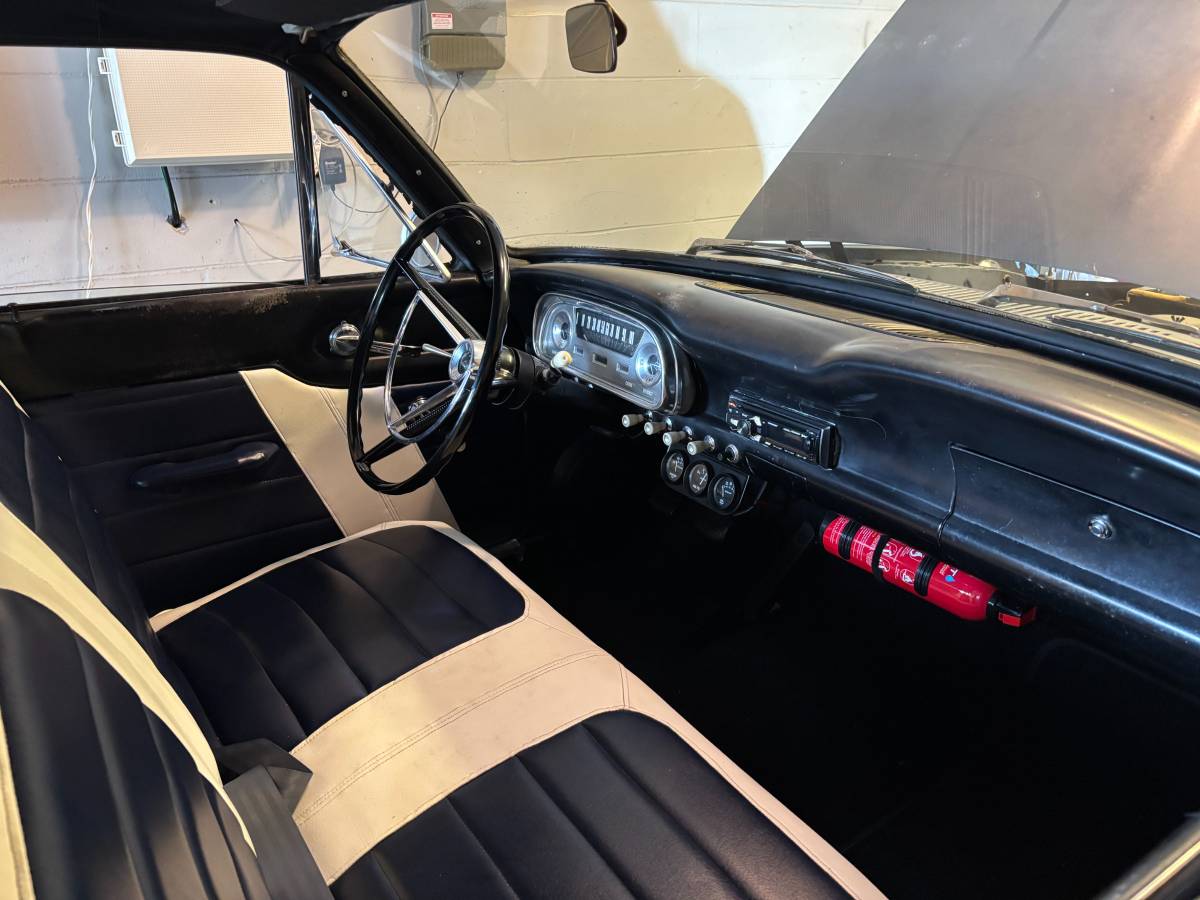 Ford-falcon-1961-blue-12